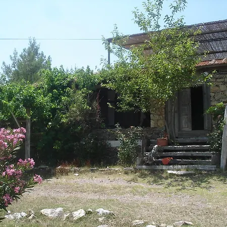 Εξοχικό σπίτι Gokpinar Country Mumcular